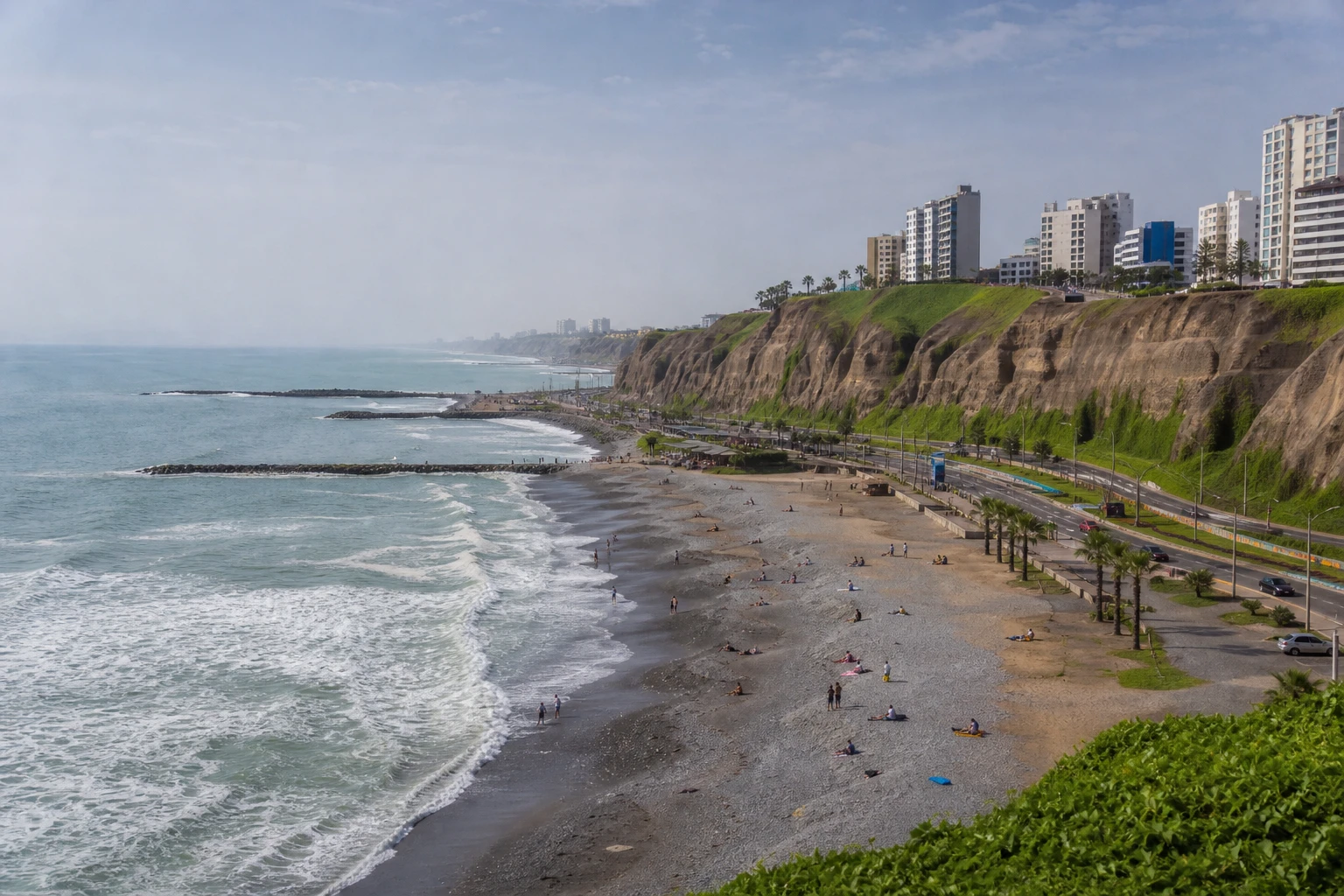 Lima Costa Verde shoreline and urban beach