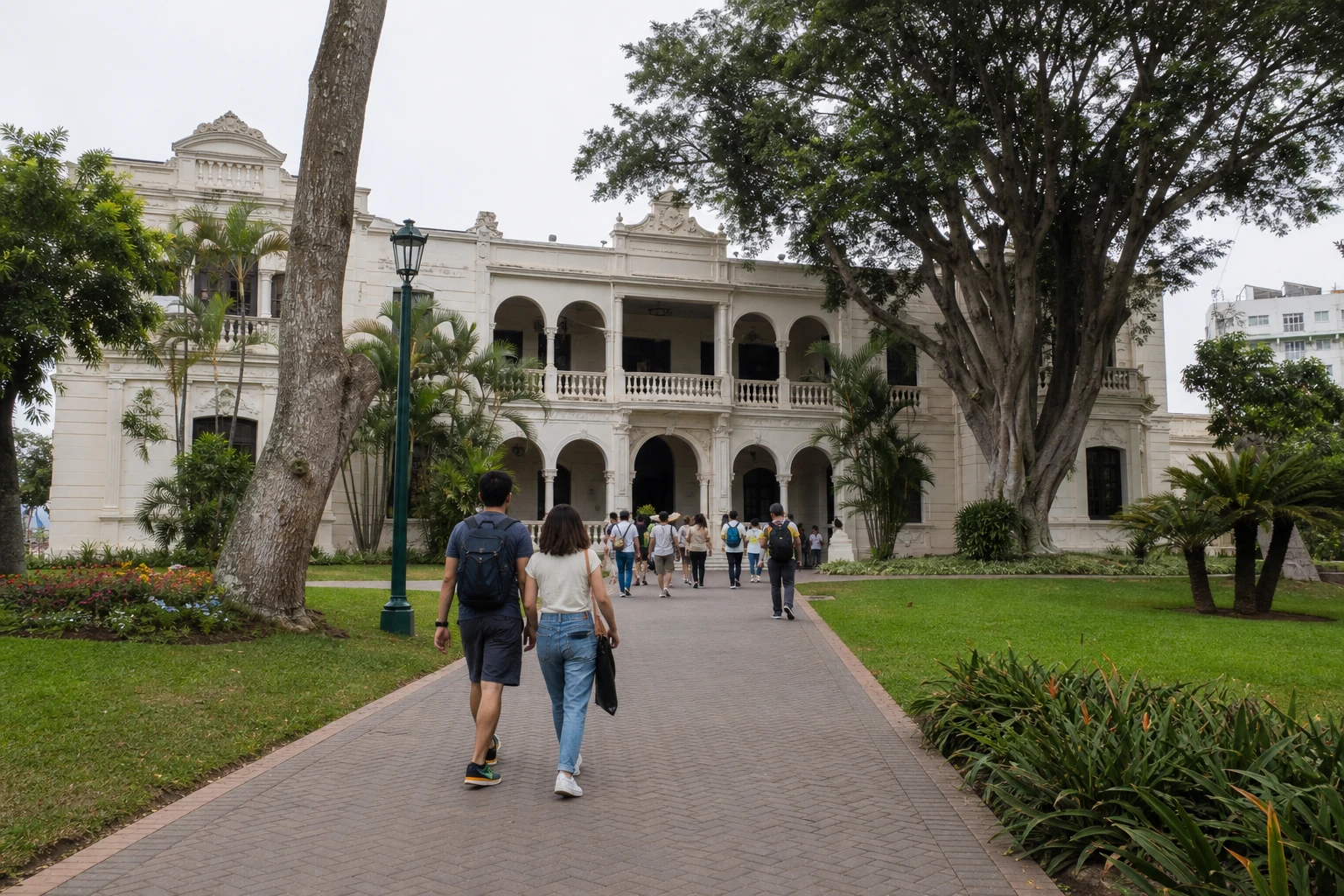 Visitors approaching a cultural site in Pueblo Libre, Lima