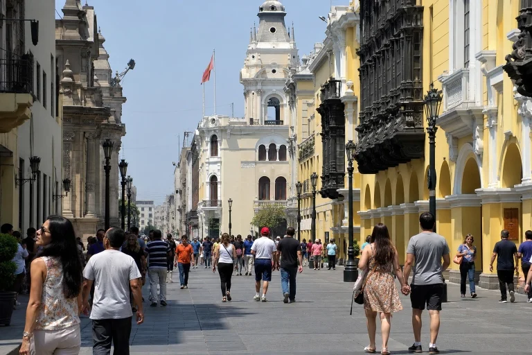 Visitors walking in Lima’s historic center during daylight